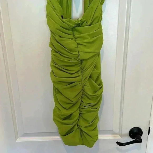 NWT Forever 21 Crisscross Halter Ruched Bodycon Mini Dress Lime Green Apple Sz S - Picture 11 of 13